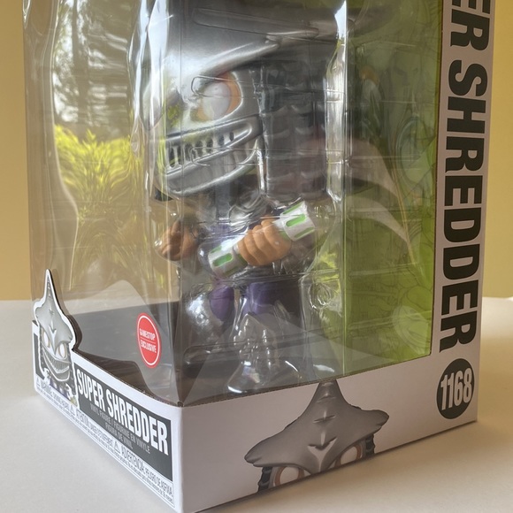 Funko POP! Teenage Mutant Ninja Turtles Super Shredder Figure GameStop Exclusive - Picture 11 of 16